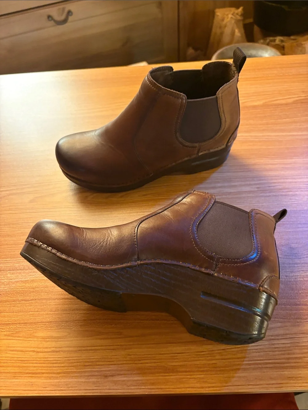 Dansko Women’s Brown Leather Chelsea Ankle Boots